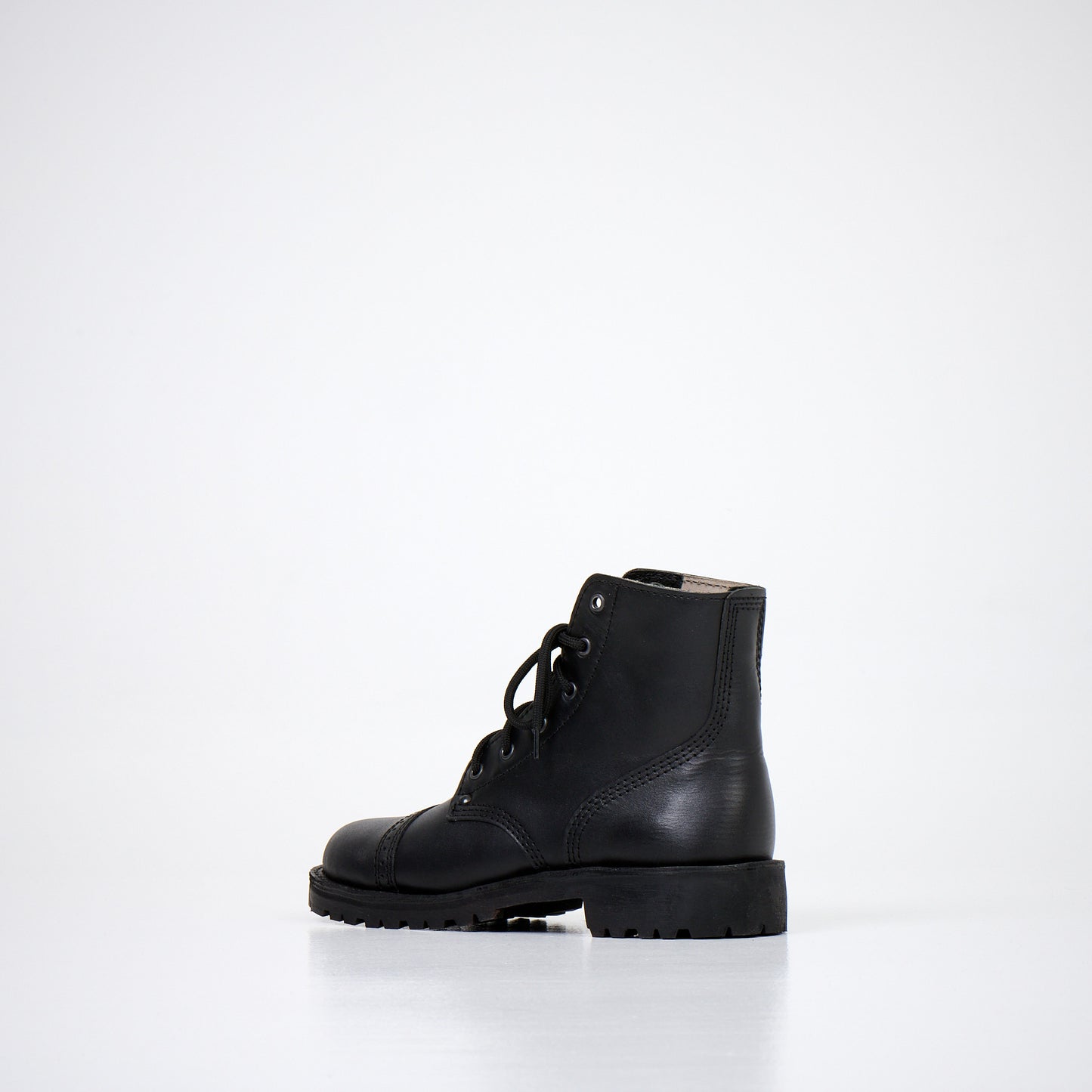 AIPI A-PS-2 - Negro, botas hechas a mano.