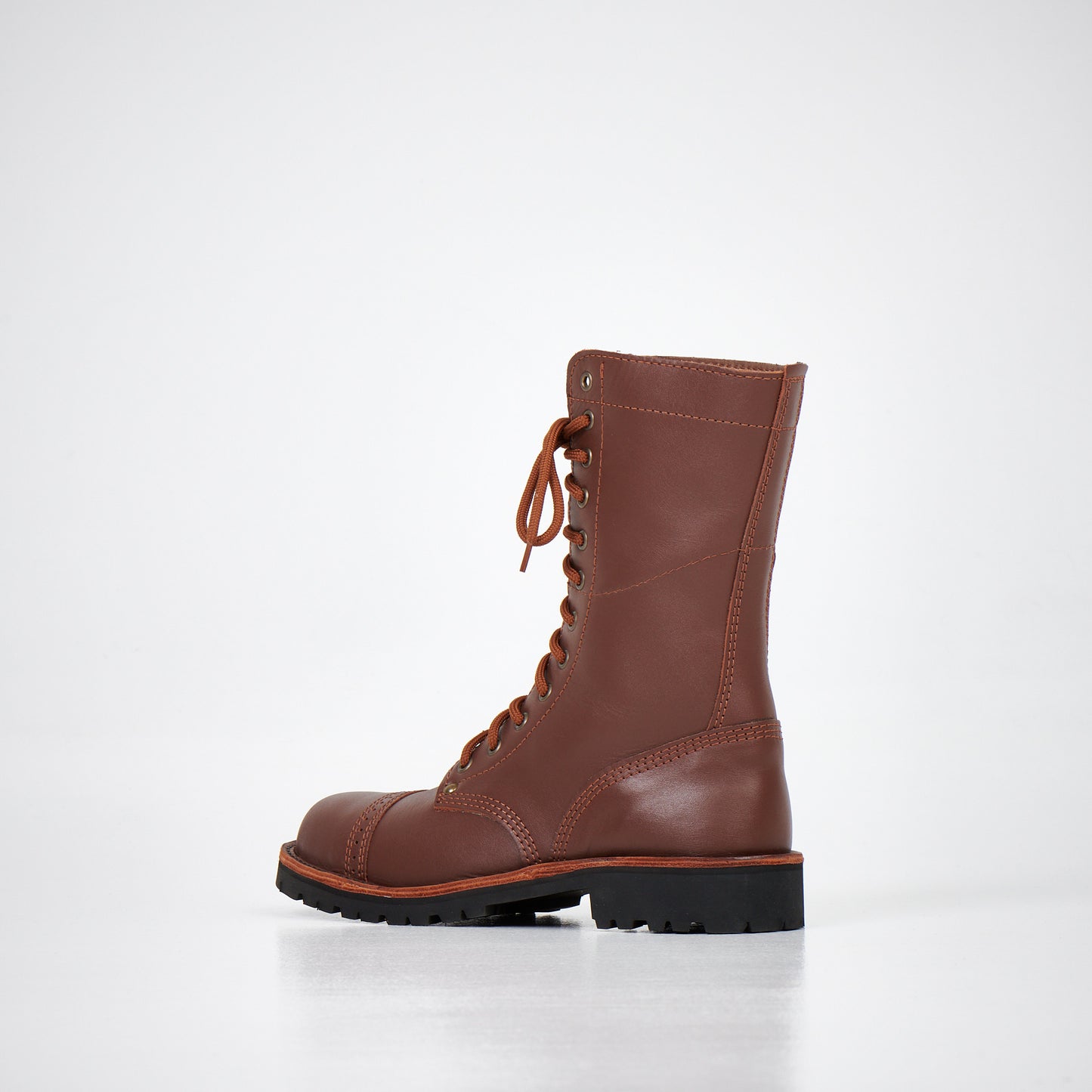 Botas de cuero hechas a mano AIPI 2.2 - Marrón
